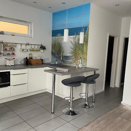 Ferienwohnung Am Traveufer Lübeck Dış mekan fotoğraf