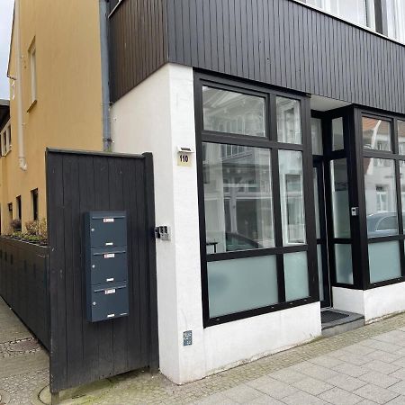 Ferienwohnung Am Traveufer Lübeck Dış mekan fotoğraf