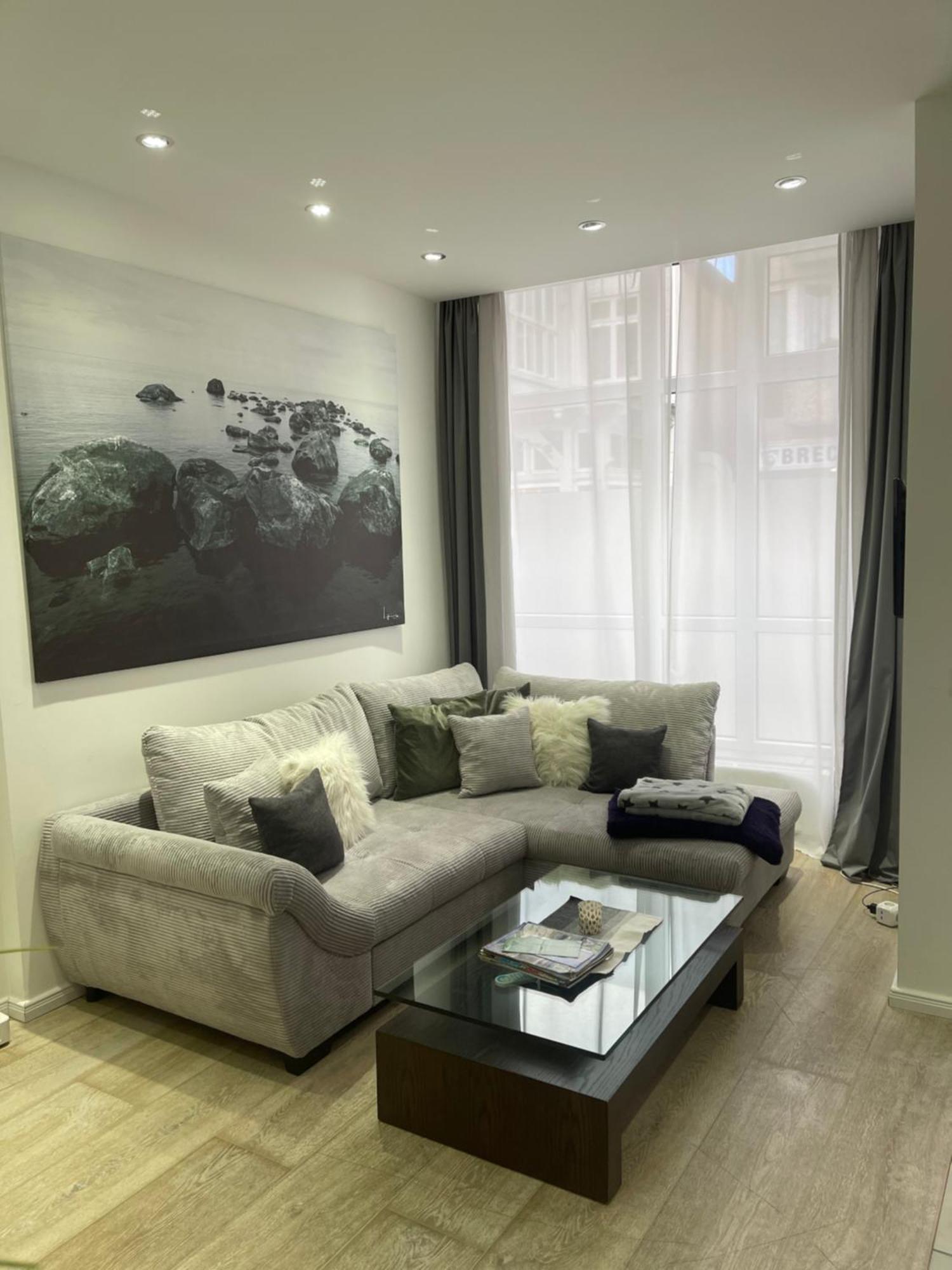 Ferienwohnung Am Traveufer Lübeck Dış mekan fotoğraf